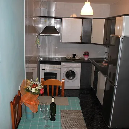 El Bounty De Playa Chica Nyaraló *